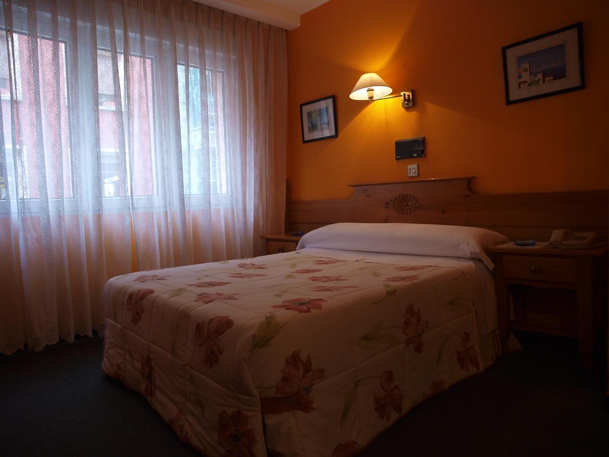 Hotel Paris Gijón Dış mekan fotoğraf